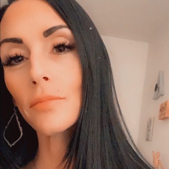 Meet the Posher Other - Meet your Posher, Amy Michelle
